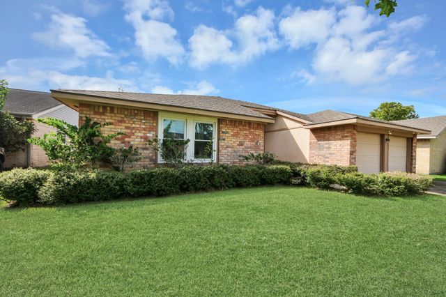 2519 Colonial Ridge, Friendswood, TX, 77546