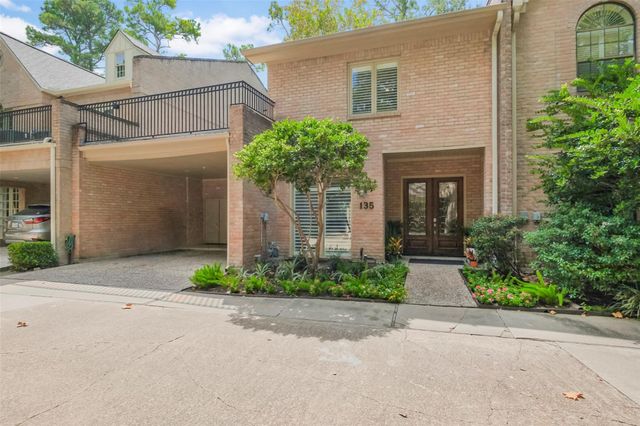  201 Vanderpool Ln #135, Houston, TX 77024