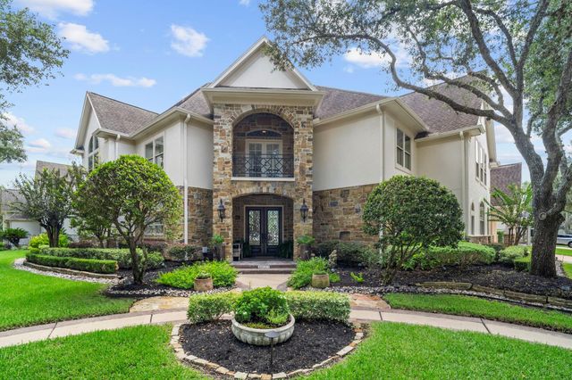  4023 Monticello Dr, Sugar Land, TX 77479