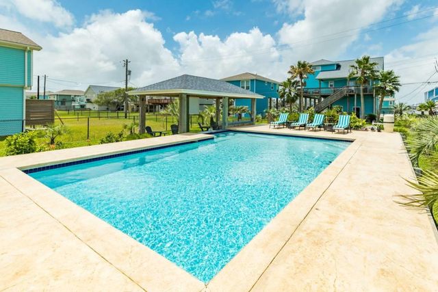 16515 Jolly Roger, Jamaica Beach, TX, 77554