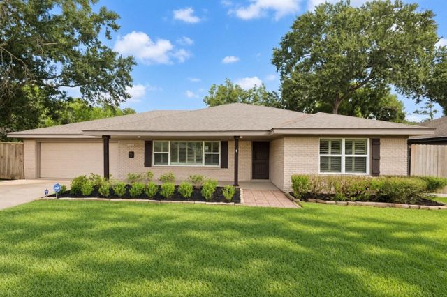  8750 TURRIFF, Houston, TX 77055