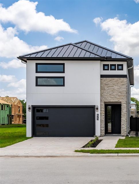 623 Winding Oaks, Stafford, TX, 77477