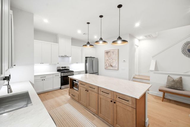 2212 Lou Ellen, Houston, TX, 77018