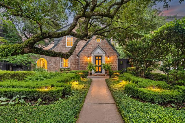 3013 Avalon Pl, Houston, TX 77019
