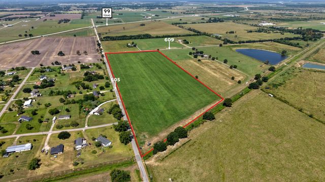 605 County Road 609, Dayton, TX, 77535