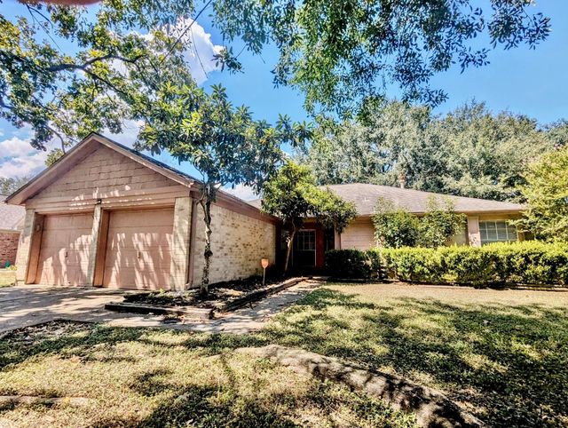 803 Valley Ranch
