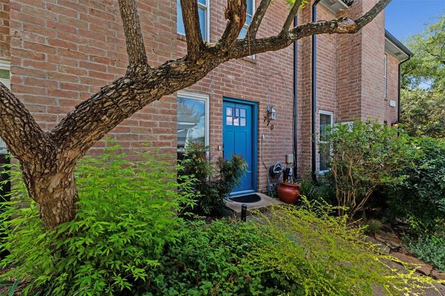 770 Worthshire, Houston, TX, 77008