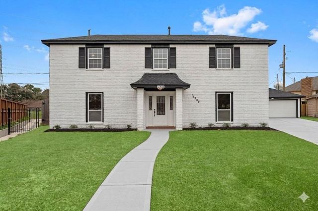  12302 Gaylawood Dr, Houston, TX 77066