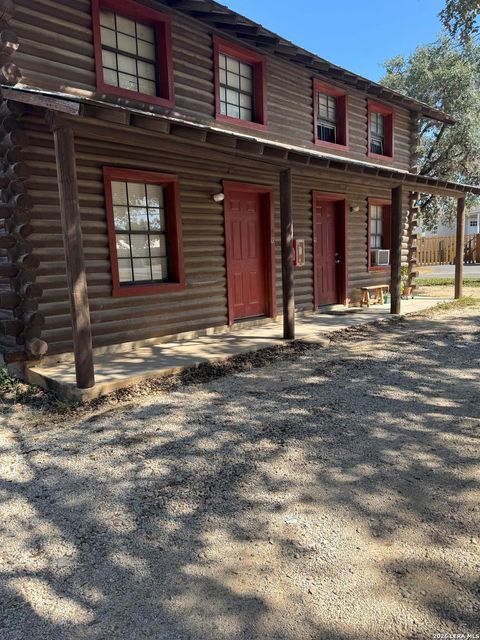 234 SAN ANGELO ST