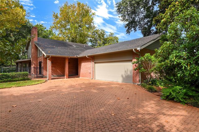 904 Winston, Richmond, TX, 77469