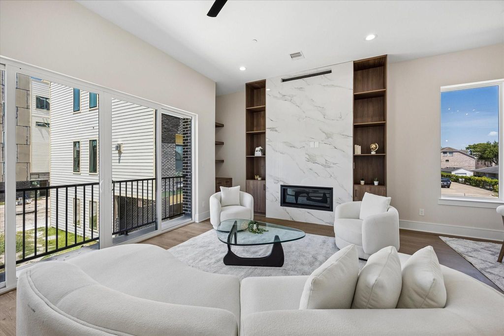 5825 Winsome Ln, Houston, TX 77057 cover photo. Doors Open Tour advertisement.