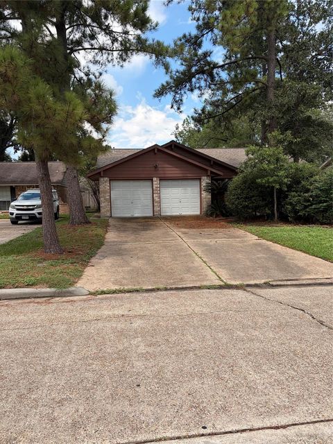 2415 Tinechester, Houston, TX, 77339