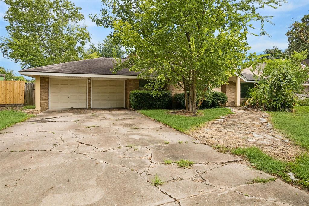 1740 Crownover Rd, Houston, TX 77080 cover photo. Doors Open Tour advertisement.
