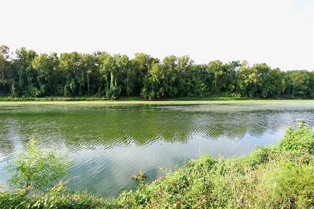 126 Kings Point Rd, Trinity, TX, 75862