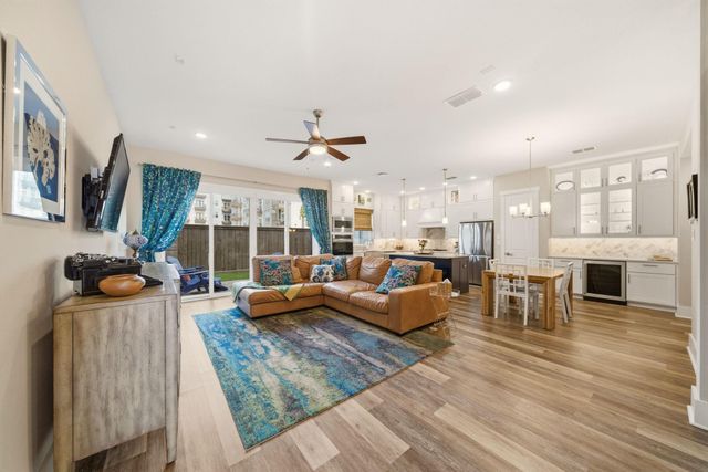 1417 Biondo, Houston, TX, 77008