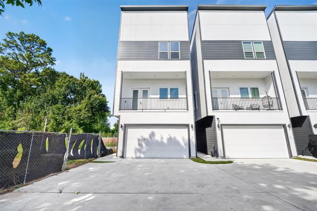6621 Katarani, Houston, TX, 77091