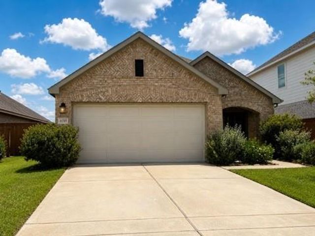 8150 Royal Breeze