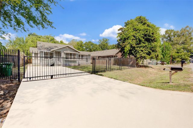 8709 Knox, Houston, TX, 77088