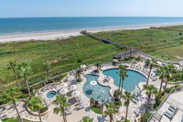  801 E Beach Dr BC0810, Galveston, TX 77550