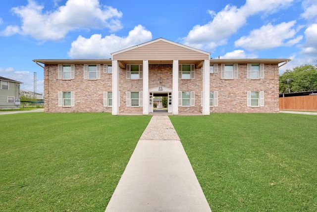 1210 Wafer, Pasadena, TX, 77506