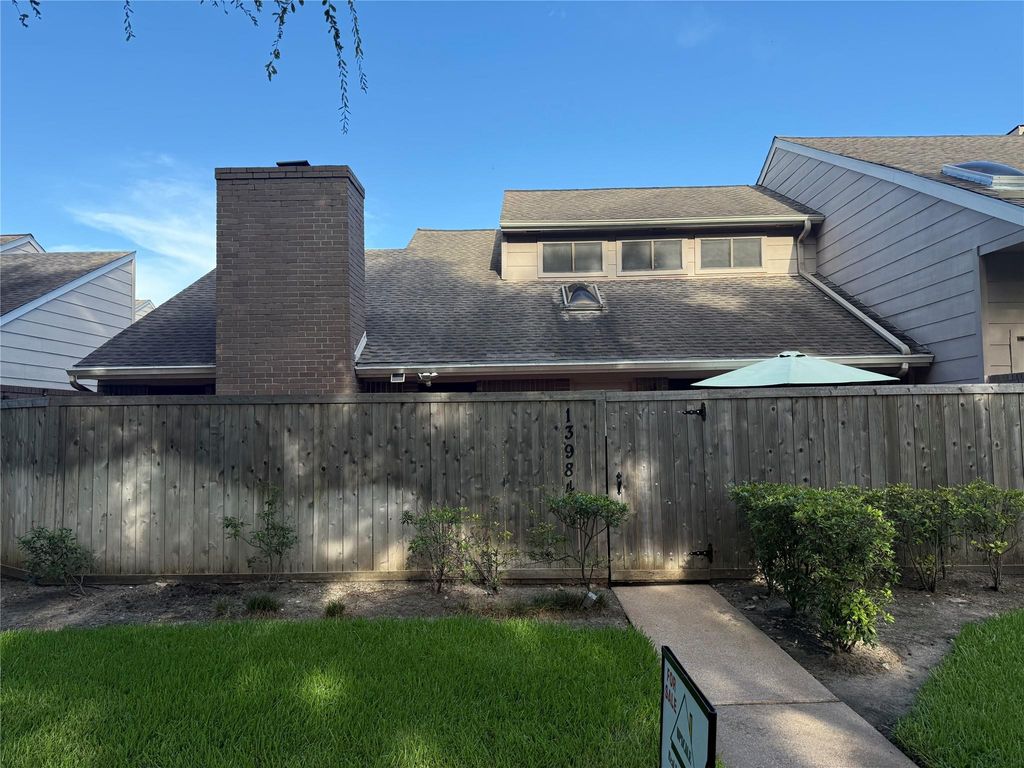 13984 Hollowgreen Dr #23, Houston, TX 77082 cover photo. Doors Open Tour advertisement.