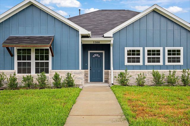 5300 Hemlock, Baytown, TX, 77521