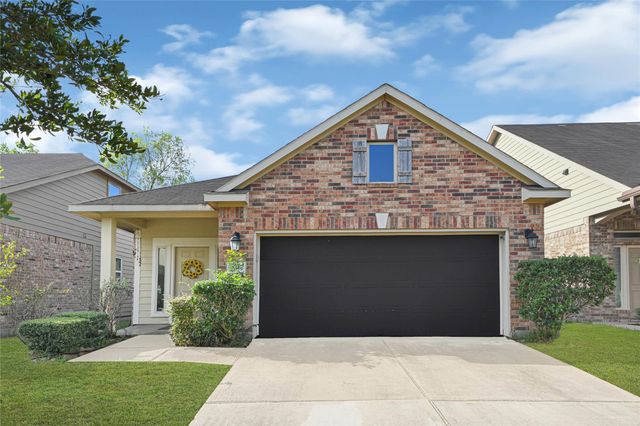 9414 Savannah Holly