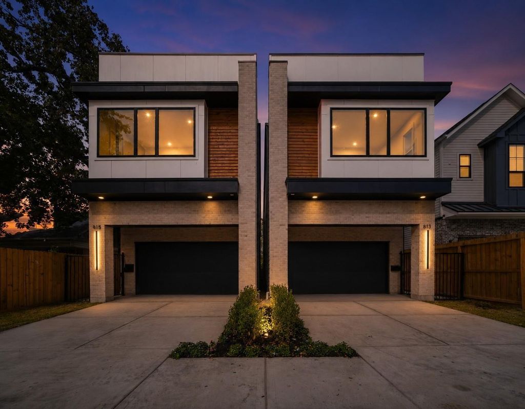 1122 E 26th St, Houston, TX 77009 cover photo. Doors Open Tour advertisement.