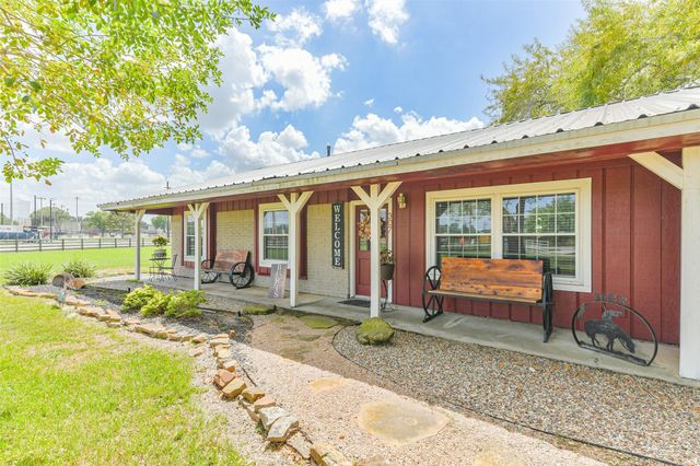 307 Hufsmith, Tomball, TX, 77375