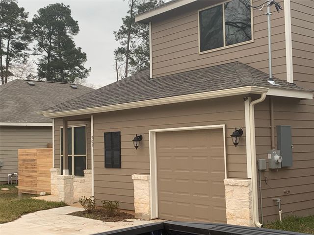 905 Chickasaw, Conroe, TX, 77316