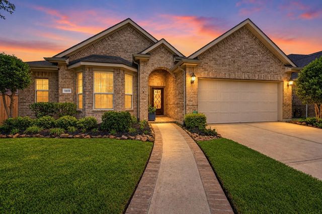 19118 Cove Forest