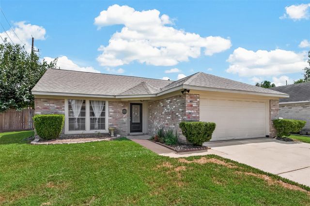 6906 Prairie Village Dr, Katy, TX 77449
