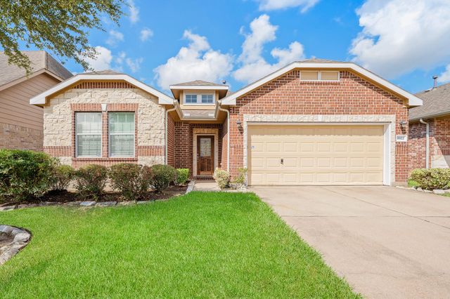 8922 Cedar Mound