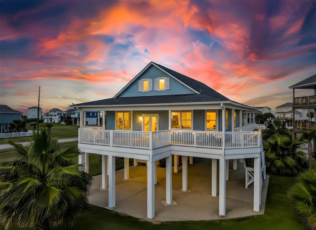 3910 Palmdale, Galveston, TX, 77554