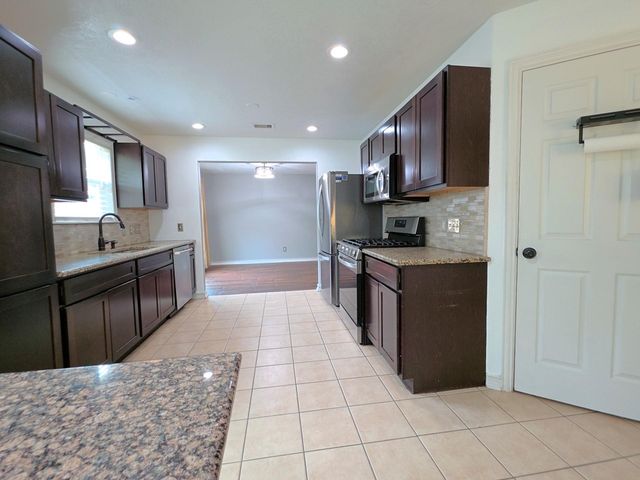 2507 Cypress Island, Houston, TX, 77073