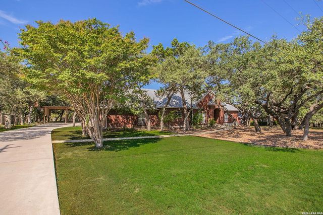 26013 MESA OAK DR