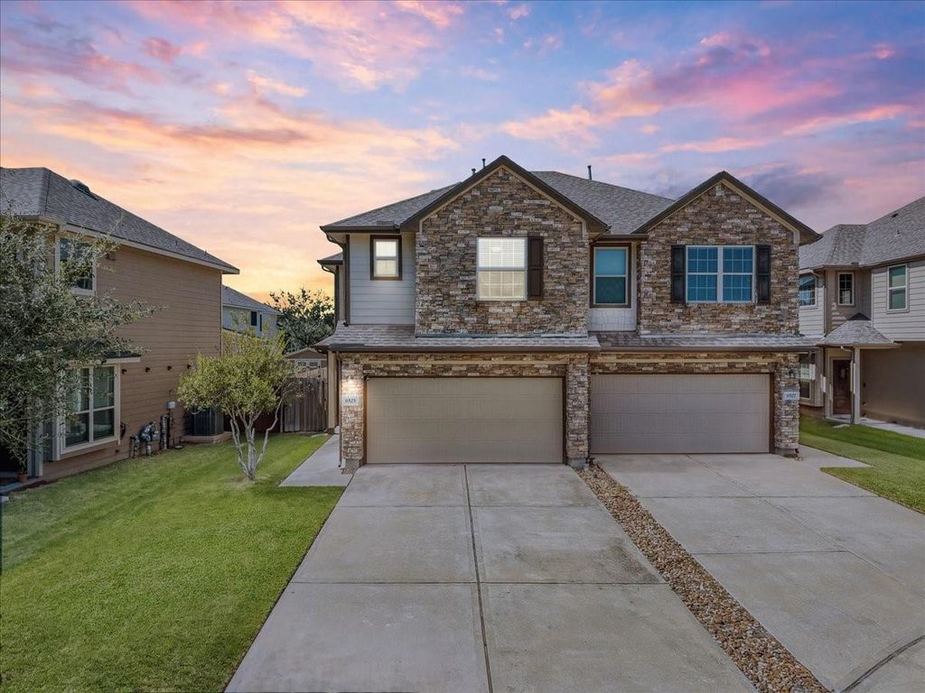6525 Stoney Creek Dr, Pasadena, TX 77503 cover photo. Doors Open Tour advertisement.