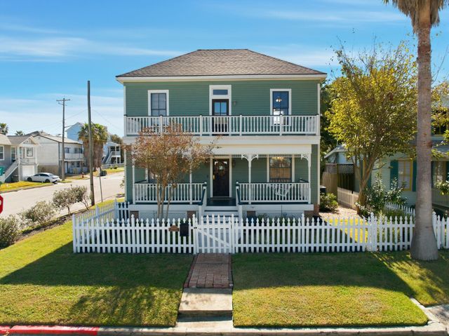  1001 Avenue K, Galveston, TX 77550
