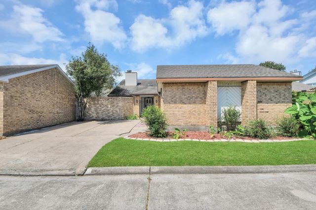 1723 Plumbwood, Houston, TX, 77058