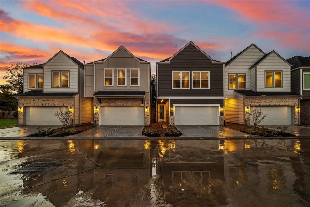 11326 Stonework Grove Lane, Houston, TX 77076 cover photo. Doors Open Tour advertisement.