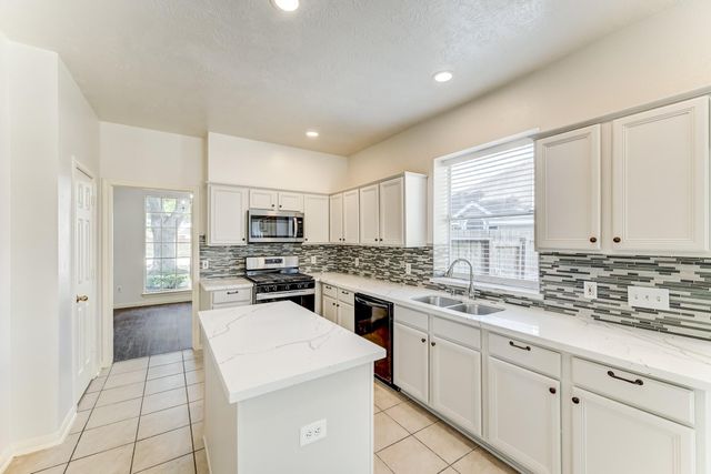 8510 Nashwood