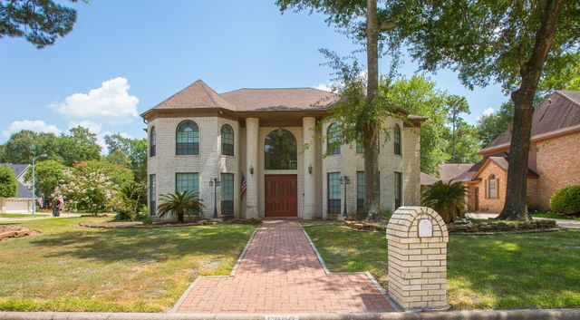 6803 Walton Heath, Houston, TX, 77069