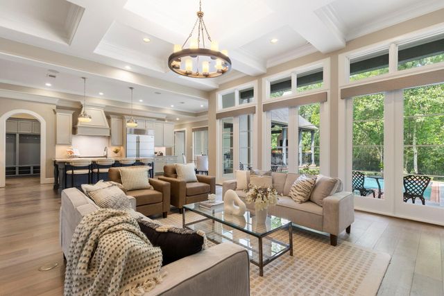 79 Simon Lake, The Woodlands, TX, 77381
