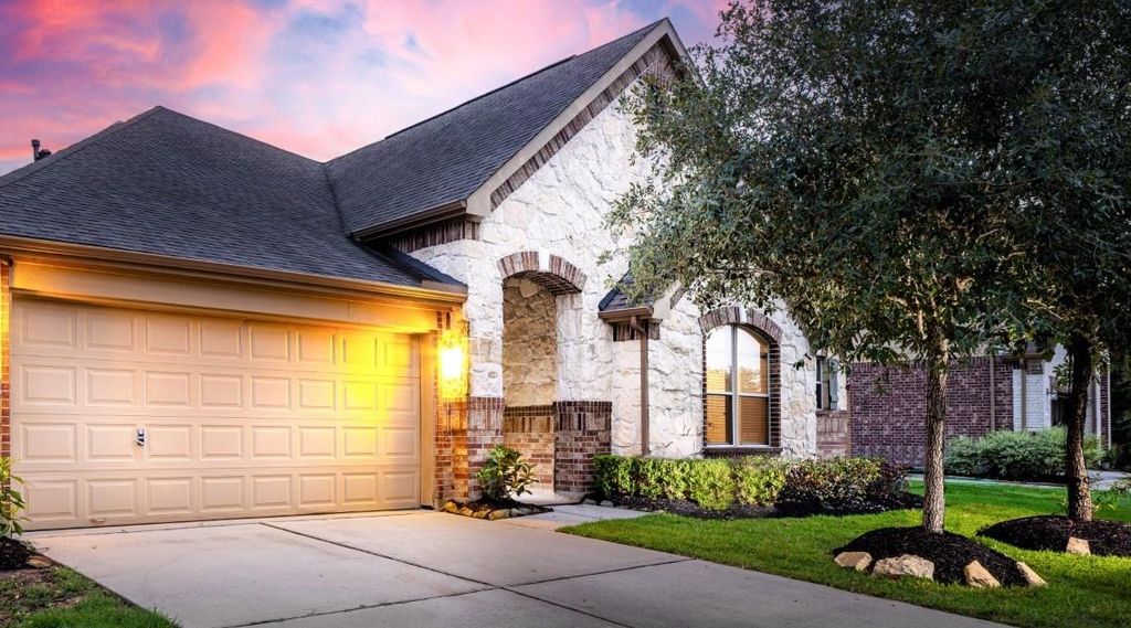 4523 Matagorda Lakes Dr, Humble, TX 77396 cover photo. Doors Open Tour advertisement.