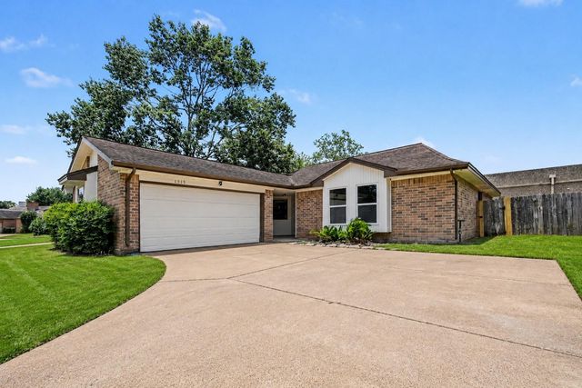 1915 Fernspray, Houston, TX, 77084