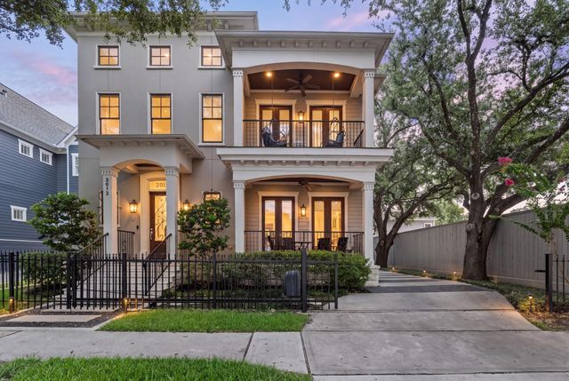  2012 Harvard St, Houston, TX 77008