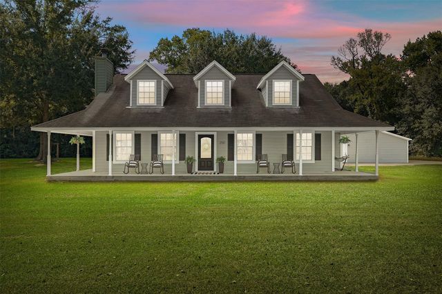  250 Gulf Oil Road, Hankamer, TX 77560