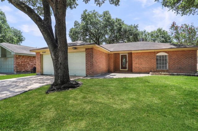 22007 Birch Valley