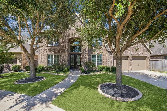 27726 Fleetwood Bend