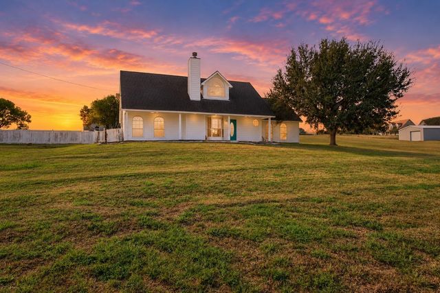  2201 Bluebonnet Boulevard, Brenham, TX 77833